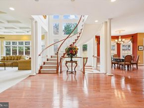 11046 Heathland Drive, Oakton VA 22124