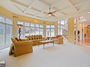 11046 Heathland Drive, Oakton VA 22124