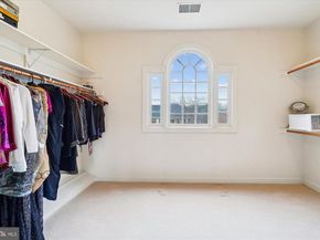 11046 Heathland Drive, Oakton VA 22124