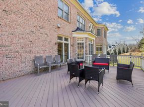 11046 Heathland Drive, Oakton VA 22124