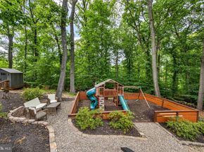 6456 Maplewood Drive, Falls Church VA 22041