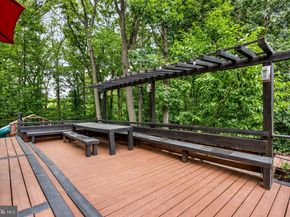 6456 Maplewood Drive, Falls Church VA 22041