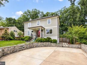6456 Maplewood Drive, Falls Church VA 22041