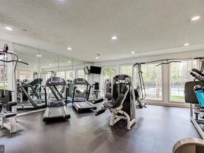 1504 Lincoln Way 323, Mclean VA 22102