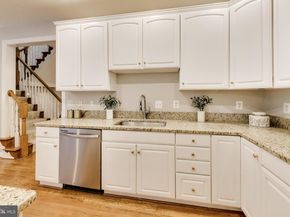8026 Kidwell Town Court, Vienna VA 22182