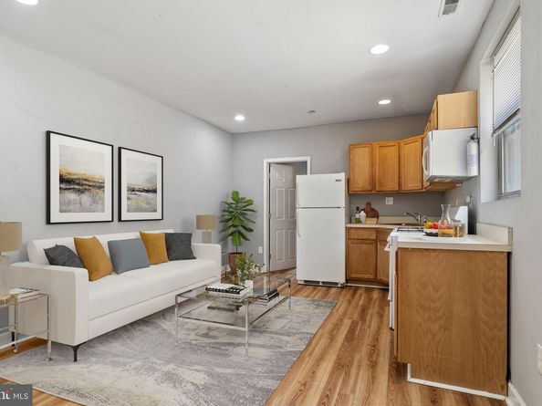 1731 W Diamond Street, Philadelphia PA 19121