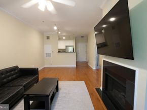 2765 Centerboro Drive 361, Vienna VA 22181
