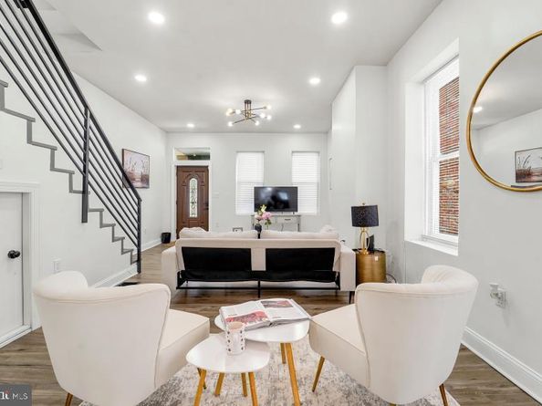 80 W Sharpnack Street, Philadelphia PA 19119