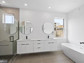 726 S Chadwick Street, Philadelphia PA 19146