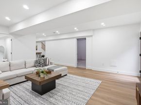 2919 Lawrence Drive, Falls Church VA 22042