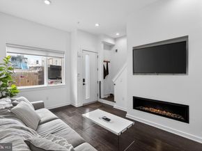 2229 N Hope Street, Philadelphia PA 19133