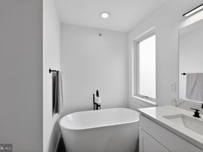 2229 N Hope Street, Philadelphia PA 19133