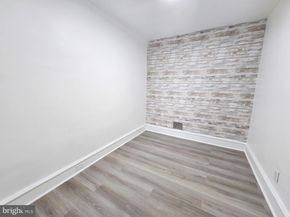 322 W Wellens Avenue, Philadelphia PA 19120