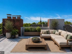 303 Spruce Street, Philadelphia PA 19106