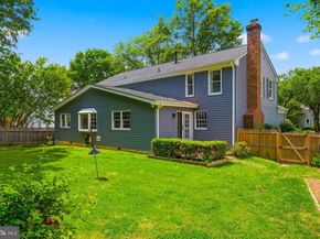 3901 Colonel Ellis Avenue, Alexandria VA 22304