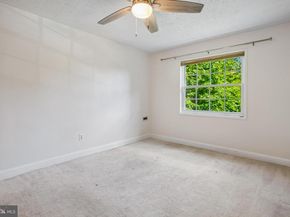1702 W Abingdon Drive 201, Alexandria VA 22314
