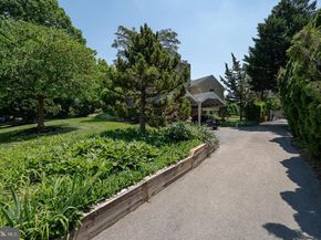 1436 Hillside Road, Wynnewood PA 19096