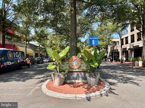 4892 28TH Street S, Arlington VA 22206
