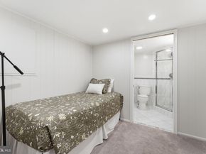 4892 28TH Street S, Arlington VA 22206