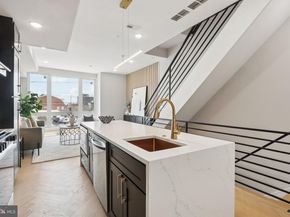 1814 E Moyamensing Avenue B, Philadelphia PA 19148