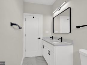 1915 Benning Rd Road NE 9 PENTHOUSE UNIT 401, Washington DC 20002