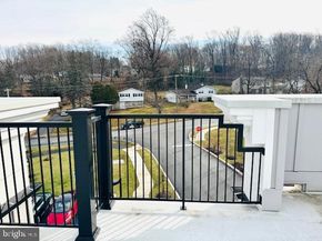 2001 Hyview Terrace, Fort Washington PA 19034