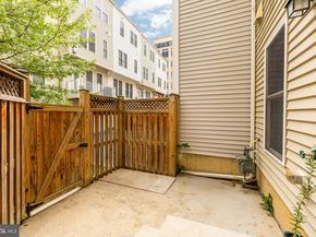 353 L Street SE, Washington DC 20003