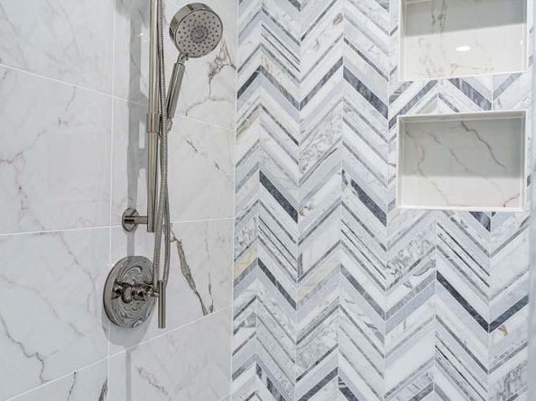 6718 Lowell Avenue 702, Mclean VA 22101