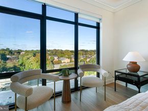 6718 Lowell Avenue 702, Mclean VA 22101