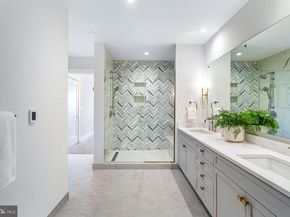 6718 Lowell Avenue 702, Mclean VA 22101