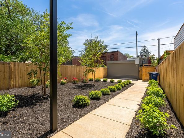 1251 Morse Street NE B, Washington DC 20002