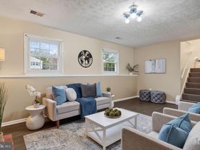 12819 Fantasia Drive, Herndon VA 20170