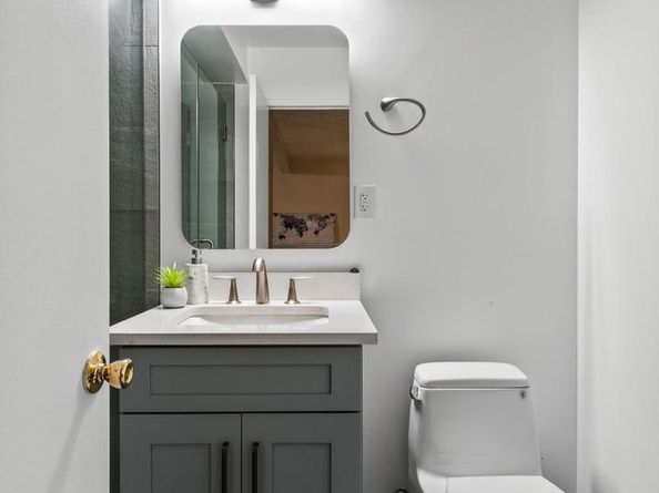 12819 Fantasia Drive, Herndon VA 20170