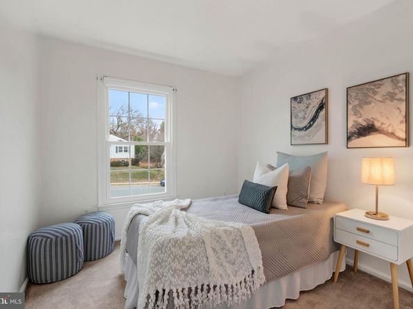 12819 Fantasia Drive, Herndon VA 20170