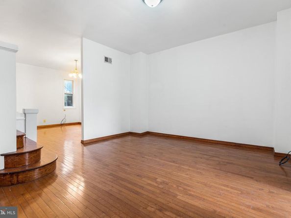 216 E Allegheny Avenue, Philadelphia PA 19134