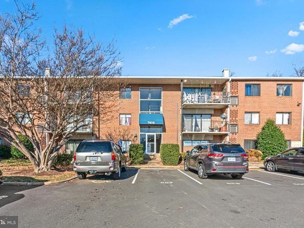 7616 Savannah Street 201, Falls Church VA 22043