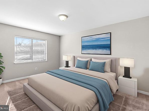 7616 Savannah Street 201, Falls Church VA 22043