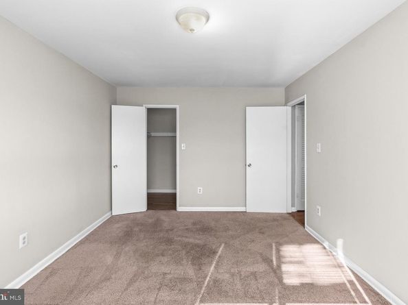 7616 Savannah Street 201, Falls Church VA 22043