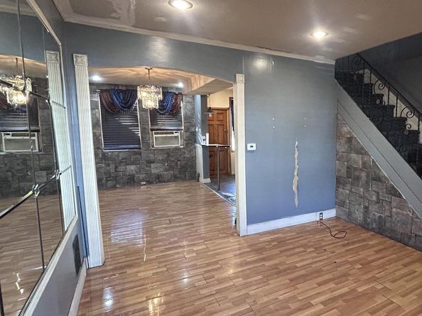 2612 S Robinson Street, Philadelphia PA 19142