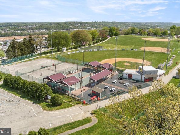 27 Atkins Drive, Bridgeport PA 19405