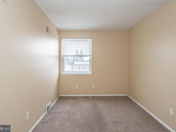 7631 Algon Avenue, Philadelphia PA 19111