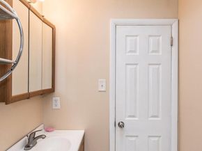 7631 Algon Avenue, Philadelphia PA 19111