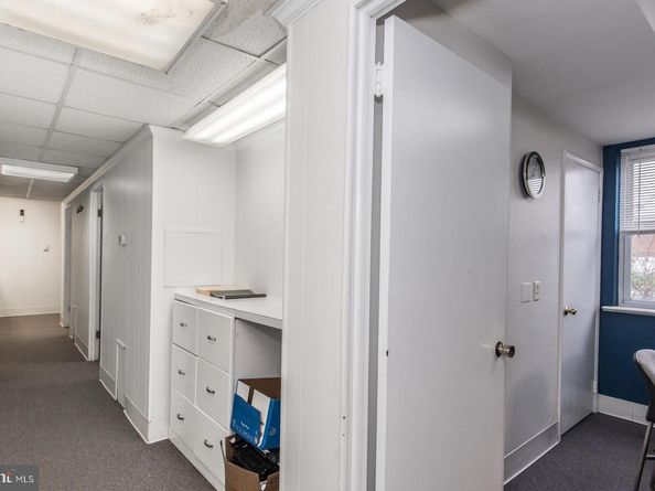 7631 Algon Avenue, Philadelphia PA 19111