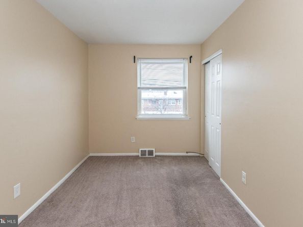 7631 Algon Avenue, Philadelphia PA 19111