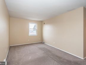 7631 Algon Avenue, Philadelphia PA 19111