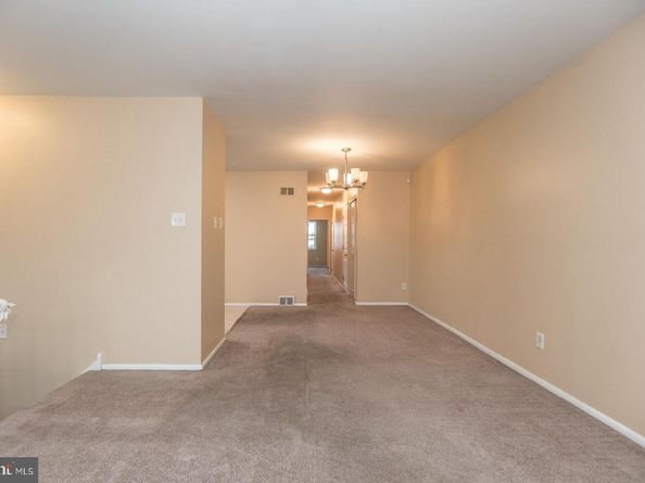 7631 Algon Avenue, Philadelphia PA 19111