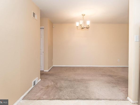 7631 Algon Avenue, Philadelphia PA 19111