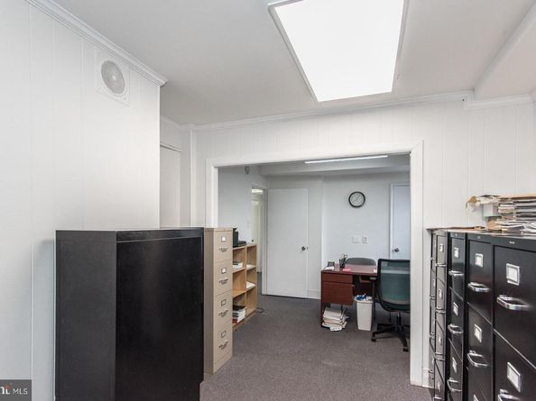 7631 Algon Avenue, Philadelphia PA 19111