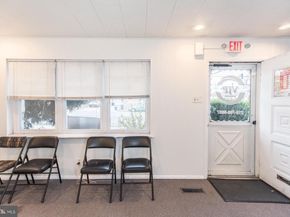 7631 Algon Avenue, Philadelphia PA 19111