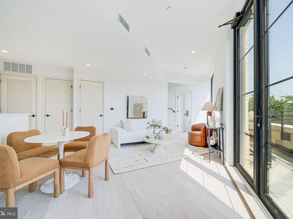 2901 Newark St NW, Washington DC 20008